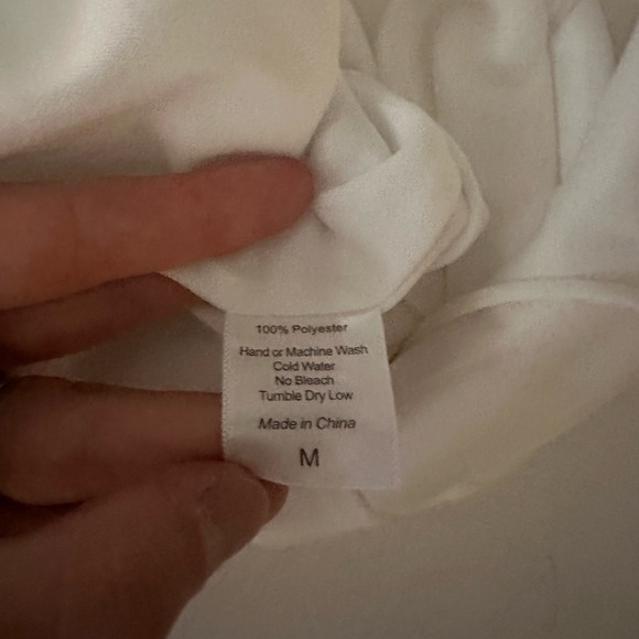 White Lucy In The Sky Dress - Picture 4 of 4